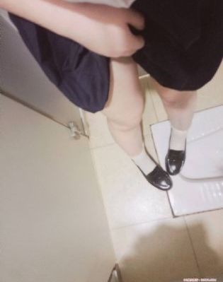 忘带罩子了让他捏了一节课视频_DVD电影完整版在线观看